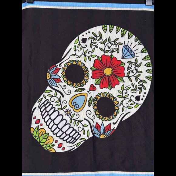 Betsey Johnson Dress 0 / XS Shift Leopard Print Art Square Scarf 100% Silk - Picture 6 of 11